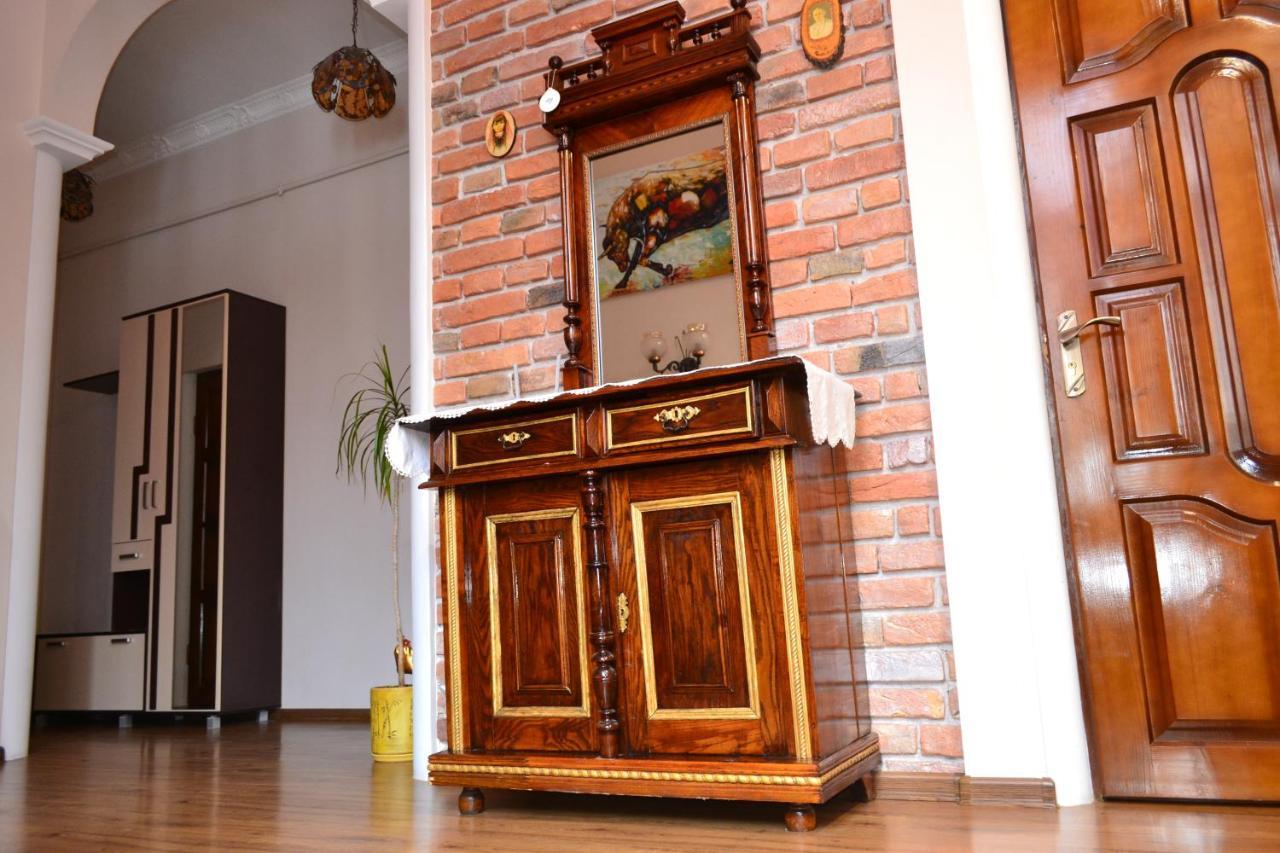 Apartment On Shevchenka Boulevard Ternópil Exterior foto